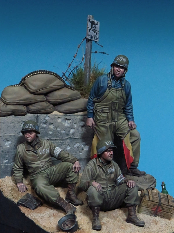 U.S. Navy Corpsmen & Signalman Utah Beach (Normandy 1944)