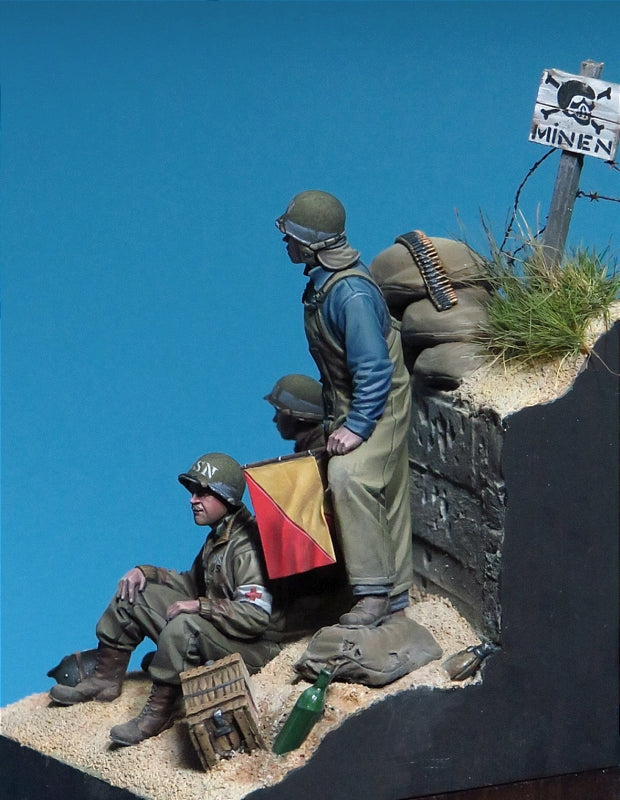 U.S. Navy Corpsmen & Signalman Utah Beach (Normandy 1944)